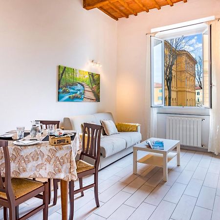 شقة Casa Mya-Relax Al Porto, Wifi Veloce E Clima ليفورنو المظهر الخارجي الصورة