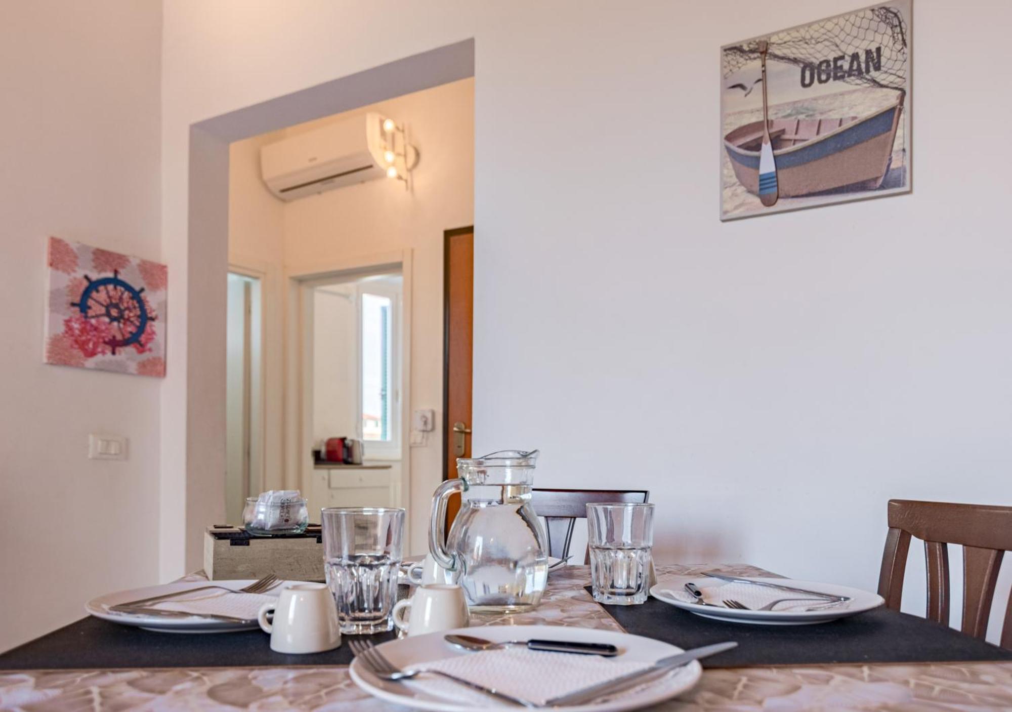 شقة Casa Mya-Relax Al Porto, Wifi Veloce E Clima ليفورنو المظهر الخارجي الصورة
